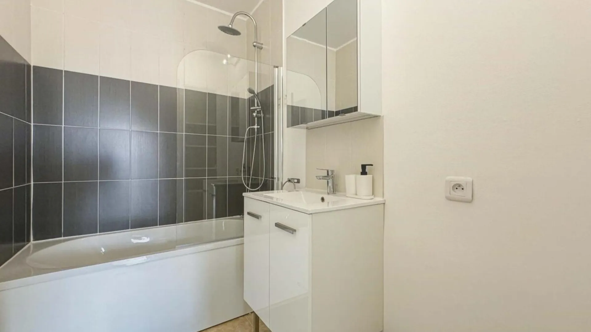 Flexliving - Room - Mouchez París Сasa de vacaciones